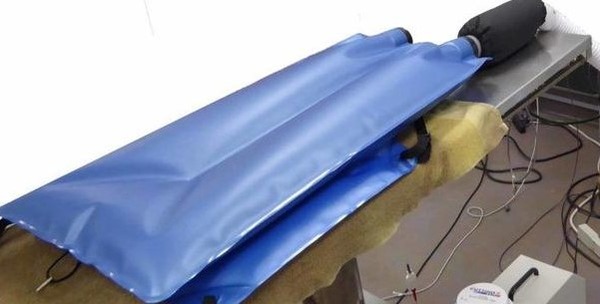 VO10611-patient-warmers-veterinary-warming-solutions-hoverheat-connector HoverHeat Adaptor, compatible hose (diameter 2.25 in)